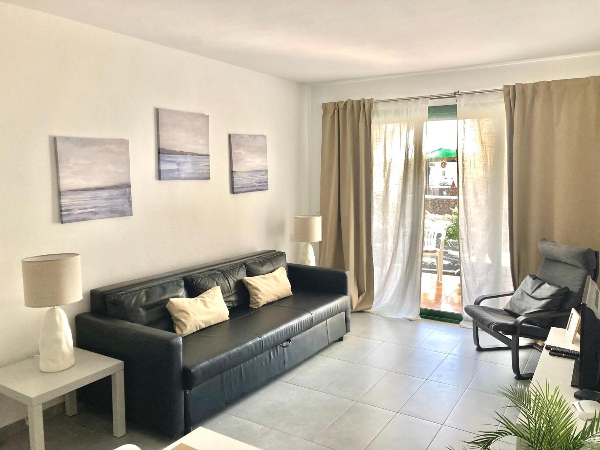 Ground Floor Apartment With Pool, Next To The Beach Costa Teguise Exterior photo